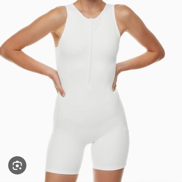 AYM New York Solid White Zip Front Sleeveless Playsuit - Picture 11 of 12